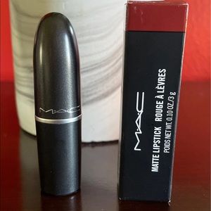 NEW. Mac Lipstick Shade in MarraKesh